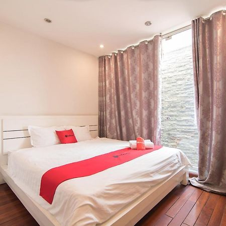 Reddoorz Yen Phu Street Hotell Hanoi Exteriör bild